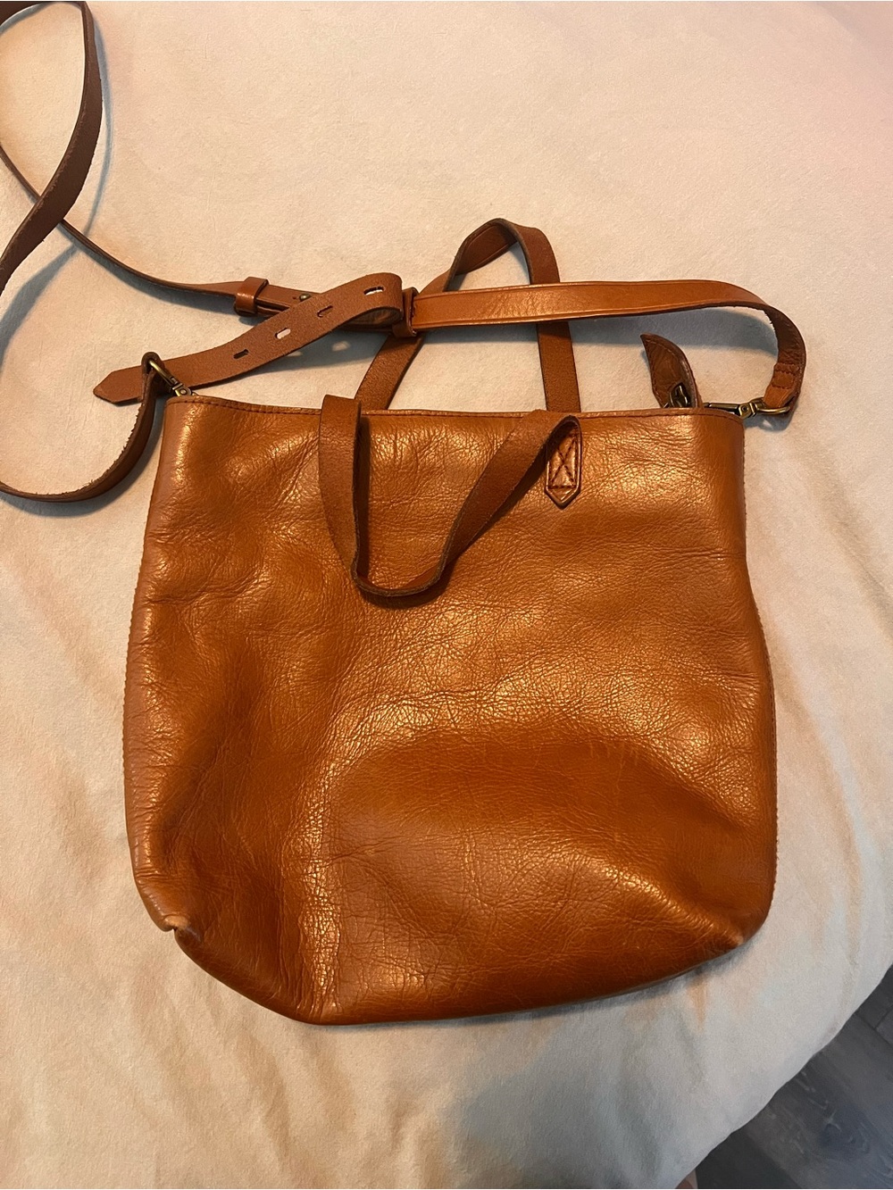 Madewell Leather Crossbody Tote Bag in Cognac